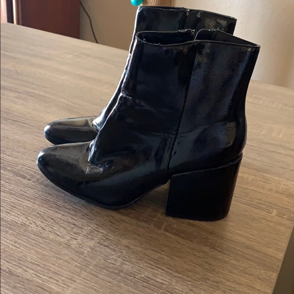 Madden girl black boots size 7